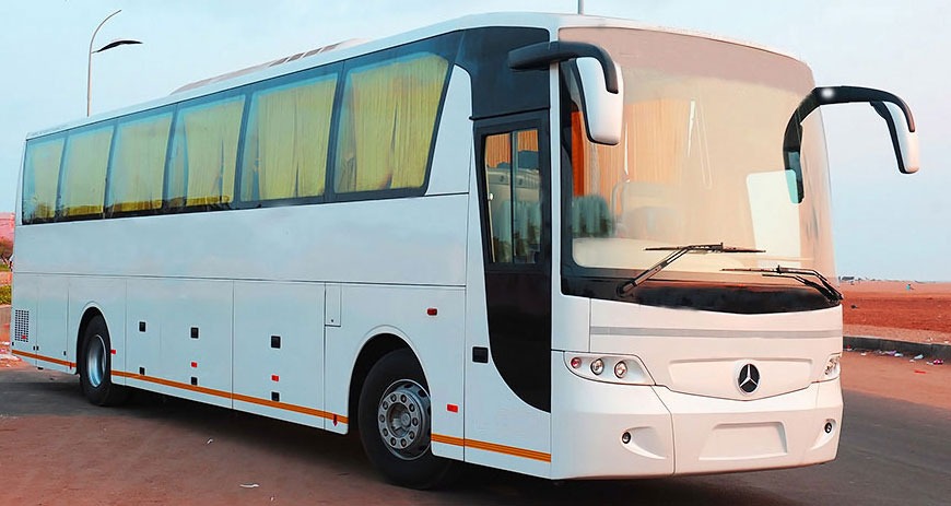 45 seater luxury bus