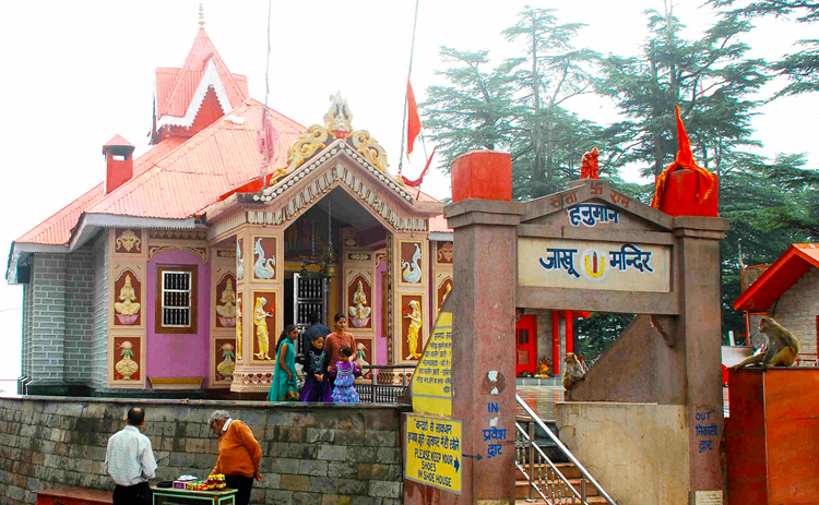 Jakhu Temple Shimla a sacred spot offering breathtaking views of the city and mountains