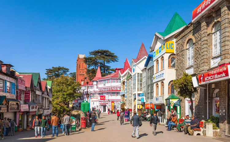 Mall Road in Shimla, a shopping paradise for a stroll & unforgettable experience.