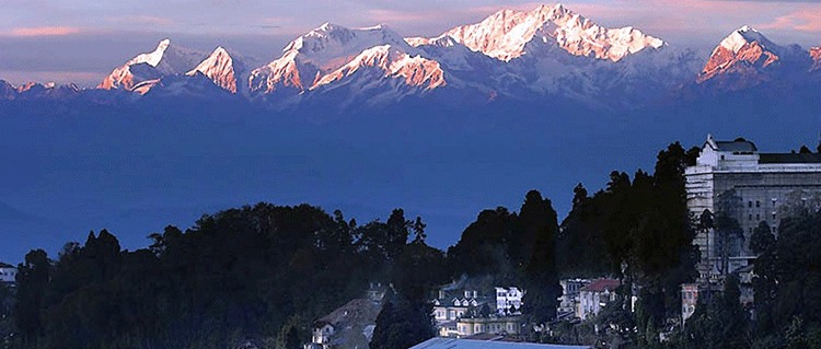 Explore Darjeeling Tour Packages