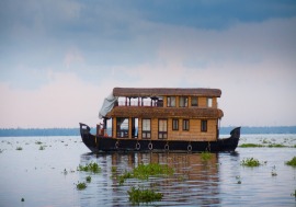 house boat 